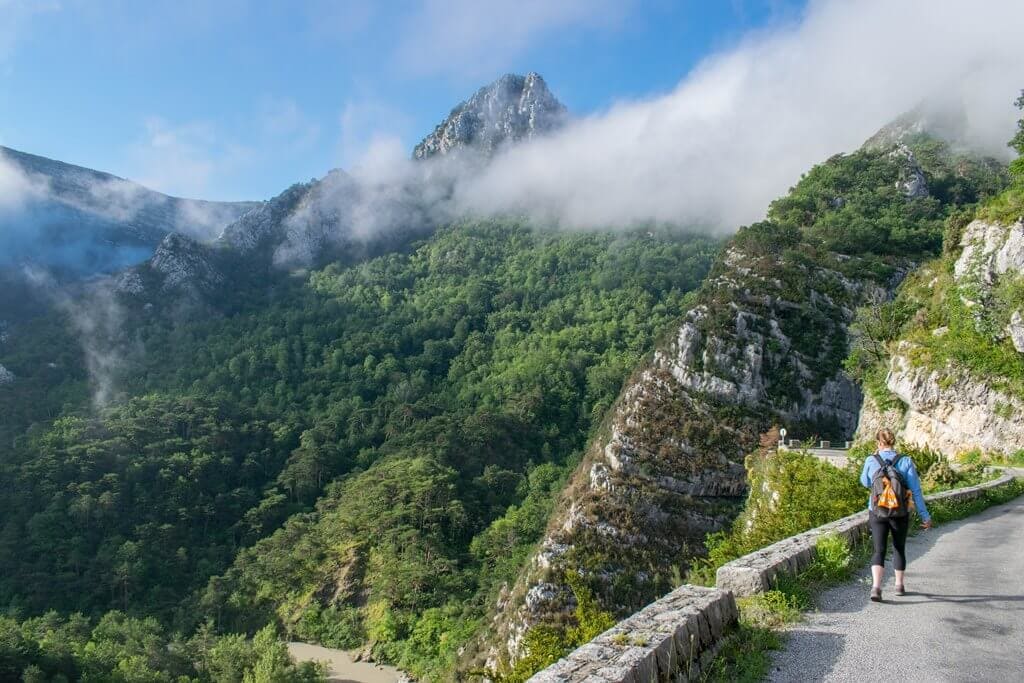 Amazing scenery before entering into Verdon Gorge