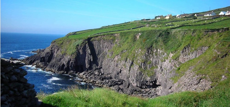 cliffs on the Kerry way